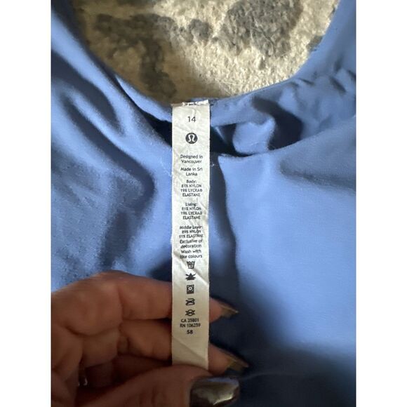 Lululemon‎ Blue Workout Tank Top Yoga Fitness Athletic Wear Size 14 - Picture 2 of 3